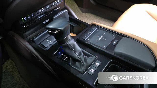 Lexus ES300h 7th generation id 4721547 из Кореи 33
