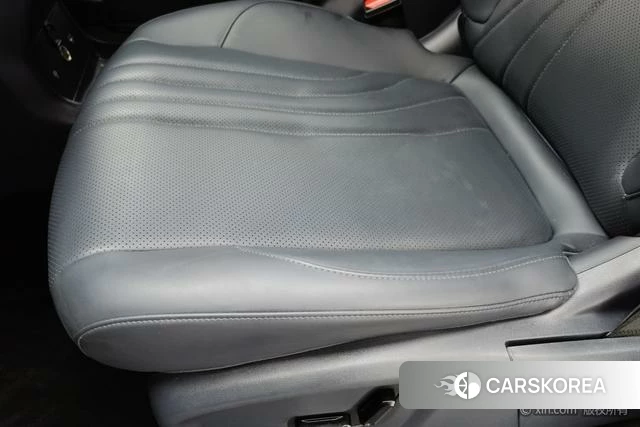 Geely Galaxy Galaxy E5 id 3908307 из Китая 24