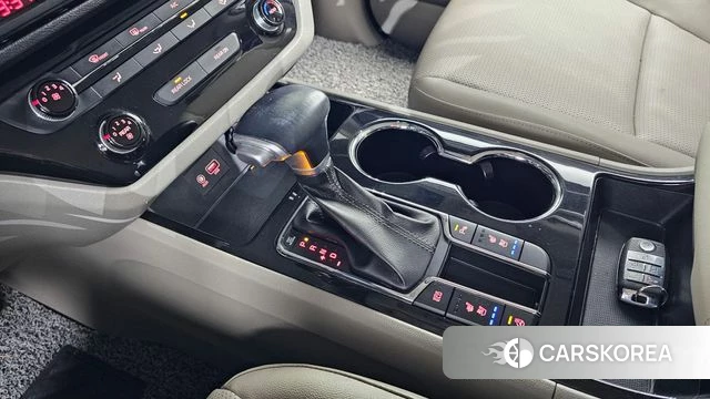 Kia The New Carnival id 3893762 из Кореи 19