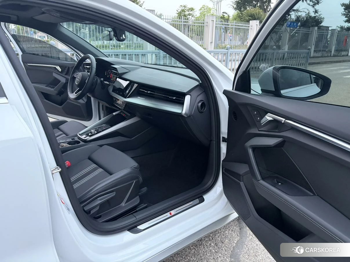Audi A3 id 4513657 из Китая 15