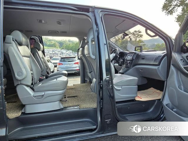 Hyundai The New Grand Starex id 4727789 из Кореи 19