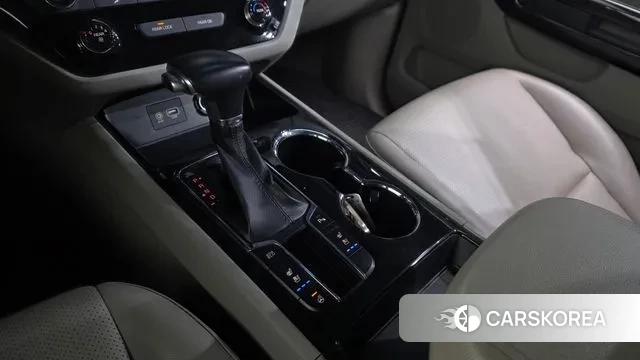 Kia The New Carnival id 3779138 из Кореи 19