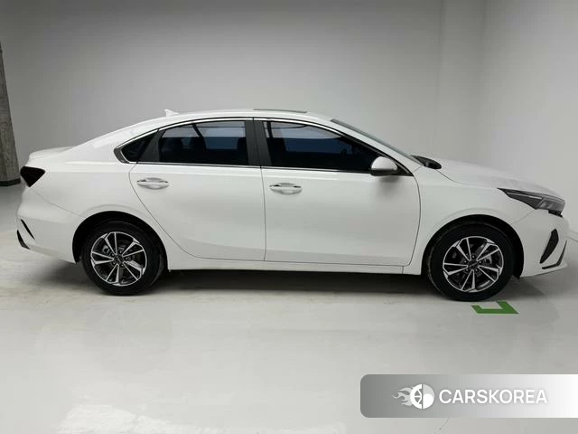 Kia K3 id 4273397 из Китая 15