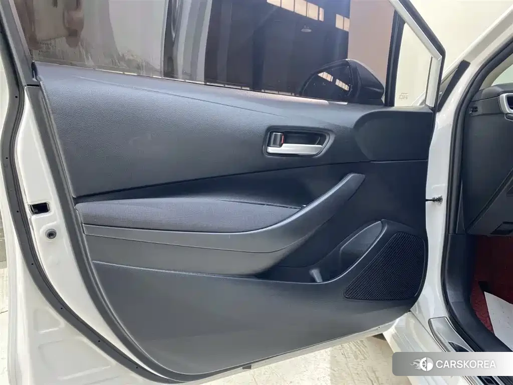 Toyota Corolla id 4578175 из Китая 18