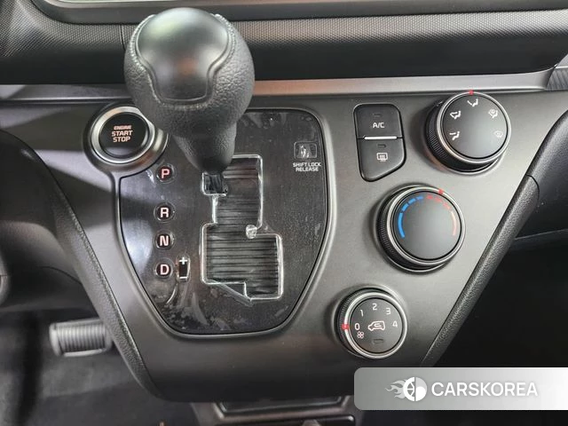 Kia The New Kia Ray id 3953134 из Кореи 19