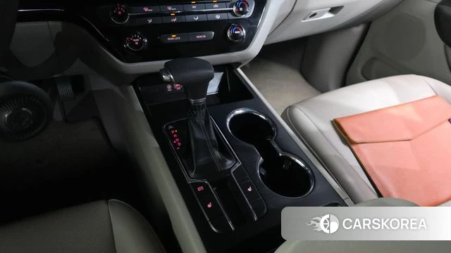 Kia The New Carnival id 4574482 из Кореи 19