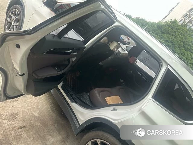 BMW X1 id 4374566 из Китая 9