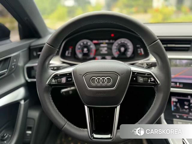 Audi A6L id 4278742 из Китая 21