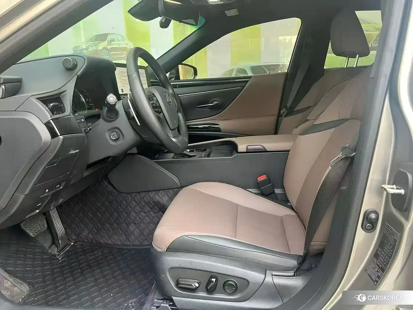 Lexus ES id 4583737 из Китая 9