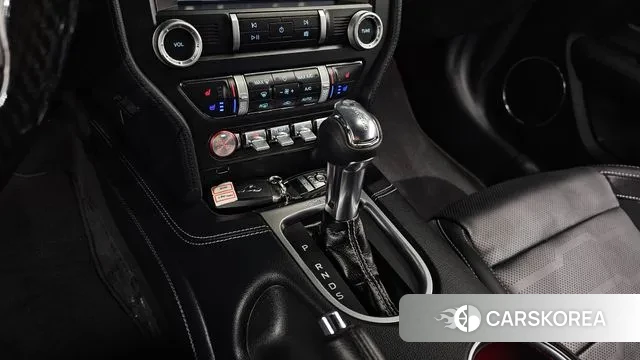 Ford Mustang id 3104383 из Кореи 19