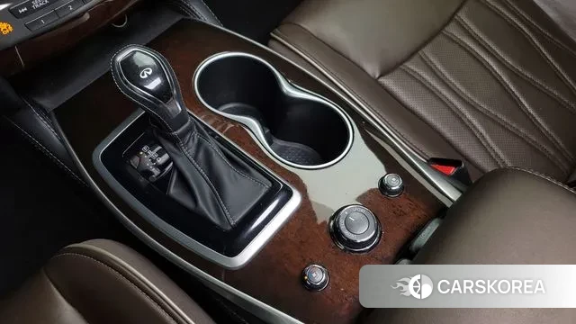 Infiniti QX60 id 2290207 из Кореи 19