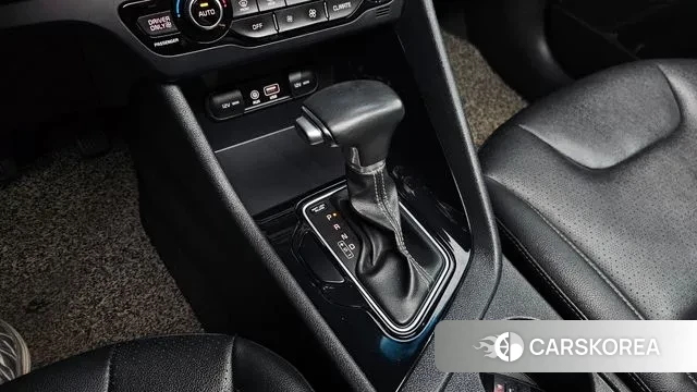 Kia Niro id 3096016 из Кореи 19