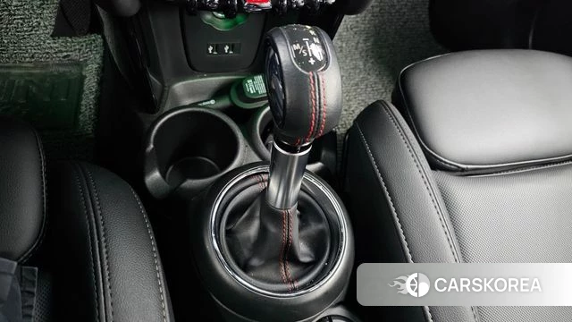Mini Cooper S id 4770639 из Кореи 31
