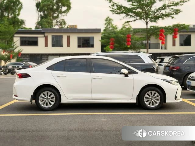 Toyota Corolla id 4298502 из Китая 21