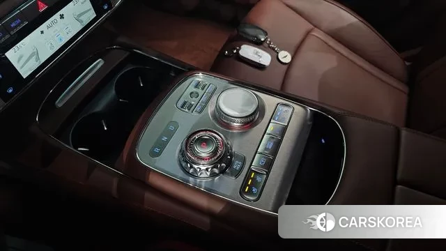 Genesis G90 (RS4) id 3432595 из Кореи 19