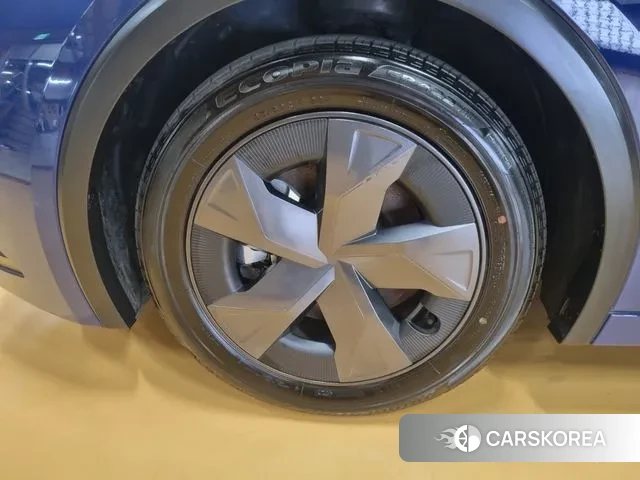 Toyota Prius 5th Generation id 2930102 из Кореи 19