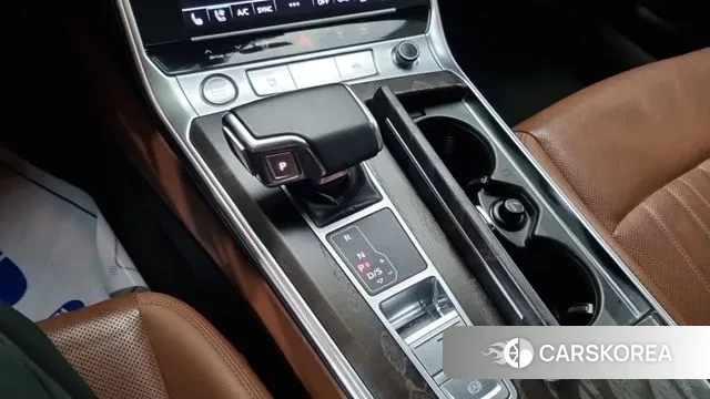 Audi A6 (C8) id 3788661 из Кореи 17