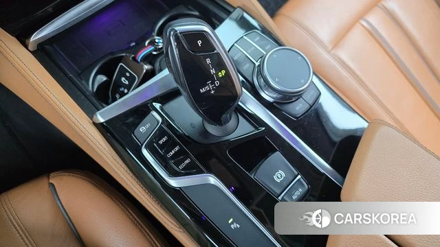 BMW 5 Series (G30) id 4477605 из Кореи 35