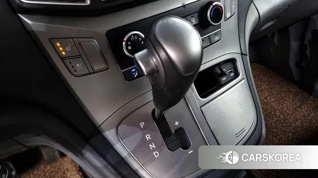 Hyundai The New Grand Starex id 3692462 из Кореи 19