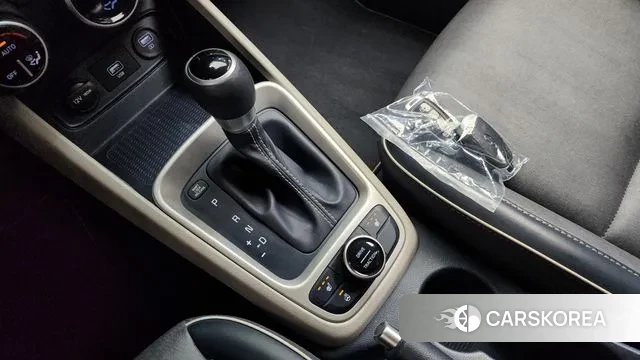 Hyundai Venue id 3302569 из Кореи 19