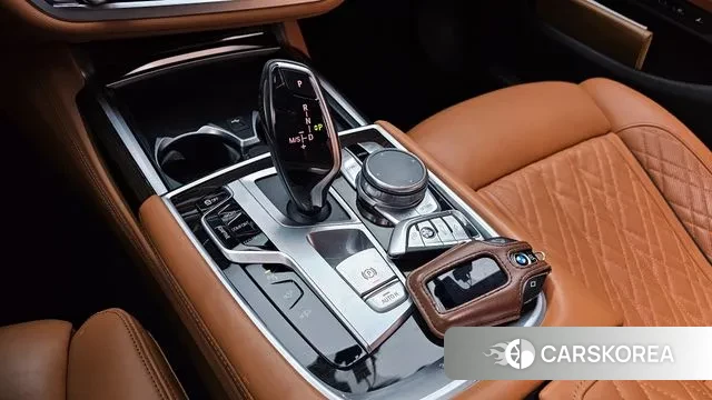 BMW 7 Series (G11) id 3681373 из Кореи 19