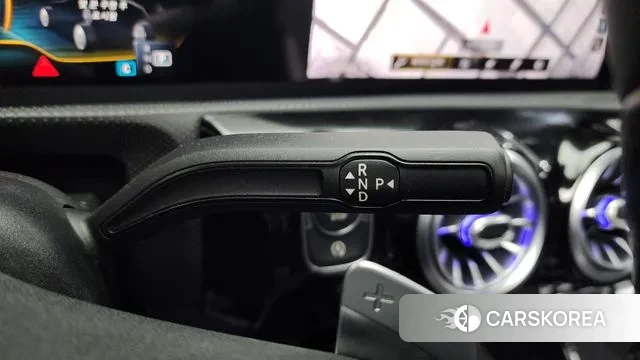 Mercedes-Benz A-Class W177 id 3556744 из Кореи 19