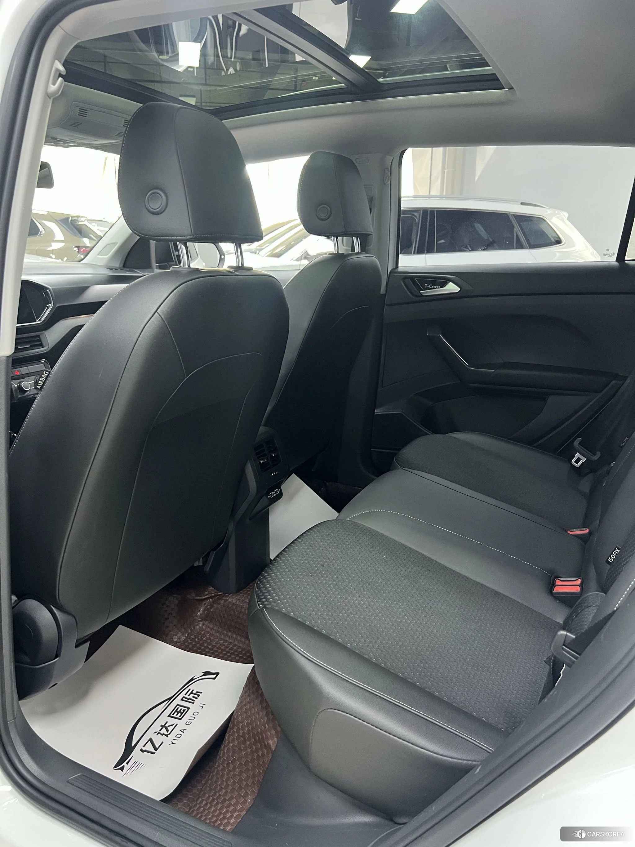 Volkswagen Exploring the shadow id 4493058 из Китая 22