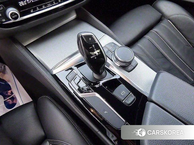 BMW 5 Series (G30) id 4765545 из Кореи 19