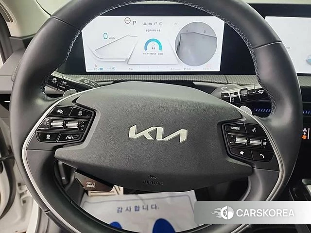 Kia EV6 id 4223369 из Кореи 17