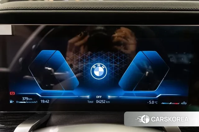 BMW 7 Series (G70) id 3446844 из Кореи 9