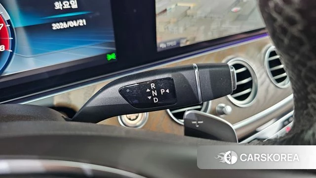 Mercedes-Benz E-Class W213 id 4180714 из Кореи 19