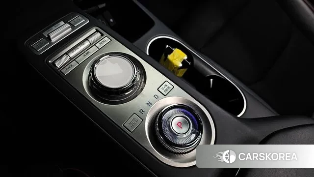 Genesis GV70 id 3528888 из Кореи 19