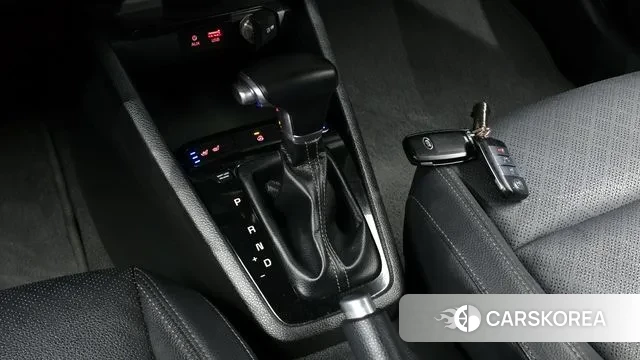 Kia Stonic id 3156434 из Кореи 19