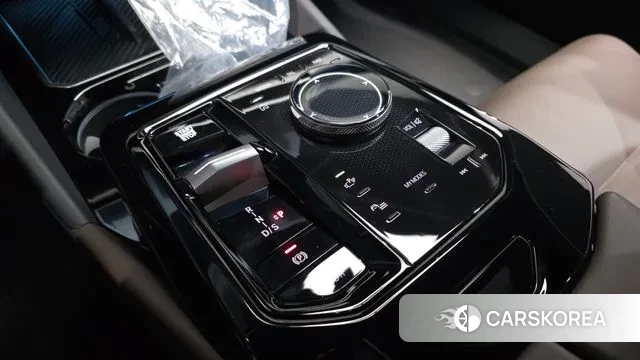 BMW 5 Series (G60) id 3533616 из Кореи 19