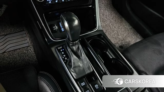 Hyundai Grandeur IG id 4345461 из Кореи 19