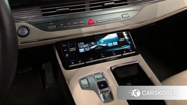 Hyundai The New Grandeur IG Hybrid id 4250180 из Кореи 35