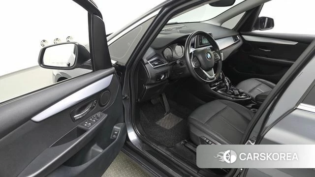 BMW 2 Series Active Tourer (F45) id 3844851 из Кореи 19