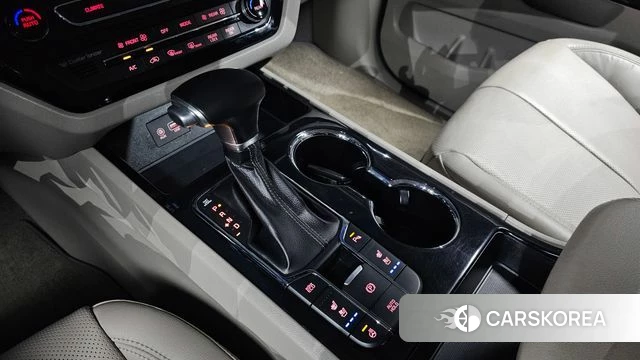 Kia The New Carnival id 4563144 из Кореи 19
