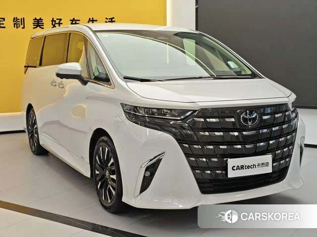 Toyota Elfa id 4261188 из Китая 25