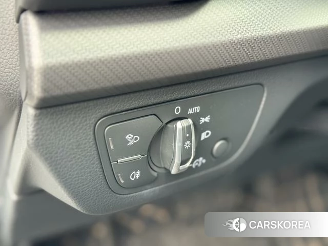 Audi Q5L id 4299879 из Китая 26