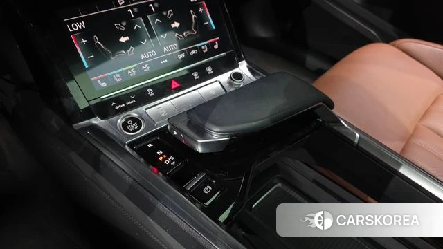 Audi e-Tron id 4580436 из Кореи 19