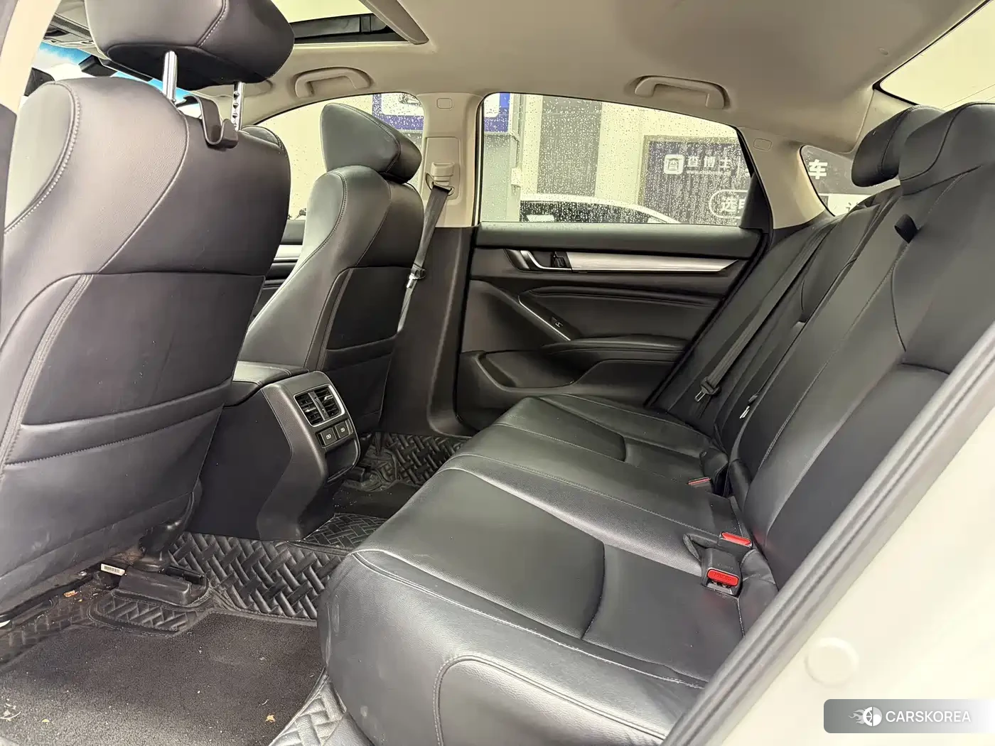 Honda Accord id 4547590 из Китая 13