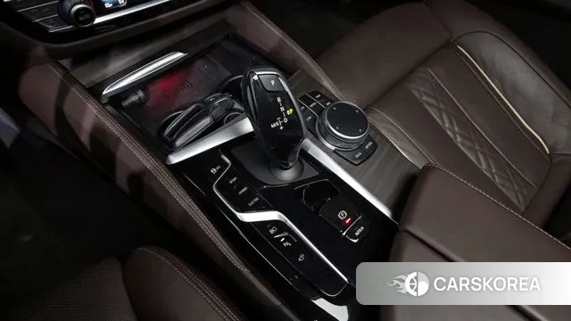 BMW 5 Series (G30) id 3778034 из Кореи 19