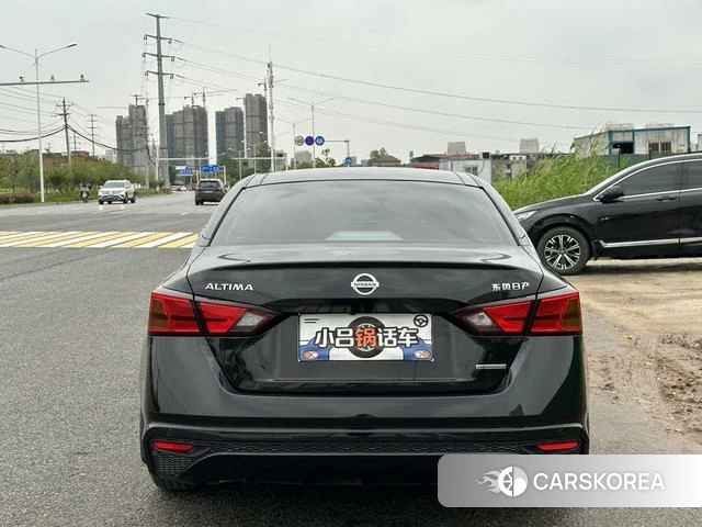 Nissan Teana id 4273904 из Китая 9