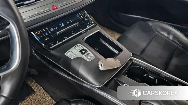 Hyundai The New Grandeur IG id 3936317 из Кореи 19