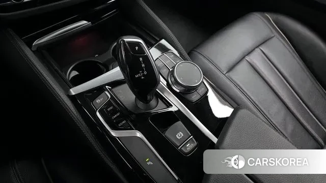 BMW 5 Series (G30) id 3439608 из Кореи 19