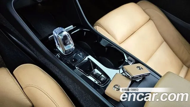 Volvo XC40 id 2917475 из Кореи 19