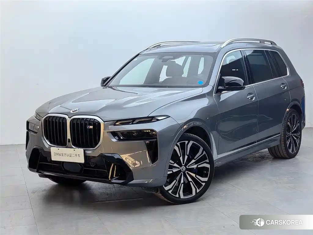 BMW X7 M60i id 4548235 из Китая 17