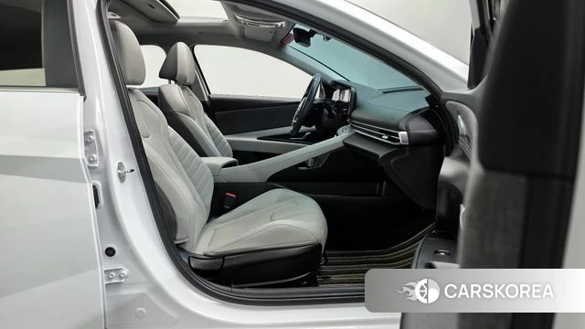 Hyundai Avante (CN7) id 3812867 из Кореи 19