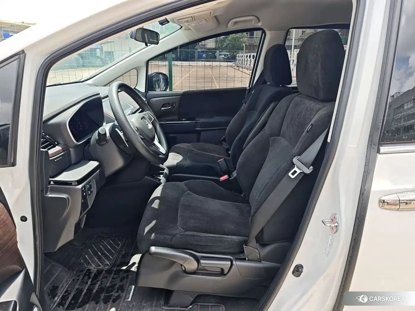 Honda Odyssey id 4515591 из Китая 14